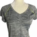 Lativ Active Wear Athletic Short Sleeve Shirt 17PE Size M Photo 1