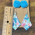 Statement Earring Set Bundle Rose Studs Floral Diamond Dangle Earrings Pink Blue Blue Photo 2