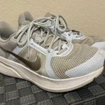 Nike Zoom Winflo Shoes Women’s size 11 Athletic Running Sneakers Gym Workout Photo 0