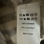 C&C California 100% Cashmere Long Sleeve Sweater Size M Gray/White Photo 6