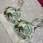 Rhonda Shear sport bra M Green Size M Photo 12