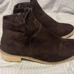 Cisco Kid Bootie Size‎ 10 Dark Brown Suede 1 Inch Heel. Womens. Photo 0