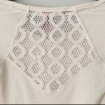 love on a hanger beautiful cream lace thermal top. Photo 6
