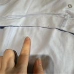 Lululemon Women's Define Jacket Nulu Serene Blue
Size 18 Photo 7