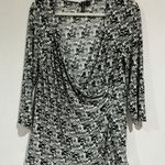 Womans Essentials By Milano Black White Gray 3/4 Sleeves Cross Over Blouse Xl Photo 0