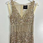 Mac Duggal Sequined Sleeveless V Neck Column Gown in Nude Gold Size US 2 Photo 5