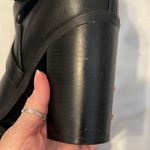 So Me size 10 black strappy buckles cutout ankle booties with 4.5 inch heels EUC Photo 8