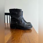 Tory Burch  Short Black Leather Buckle Boots Size 7 Zipper Luxury Moto Designer Photo 7