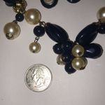 Vintage Chunky Navy Blue Gold Tone Faux Pearl Beaded Necklace Earrings Set Photo 3