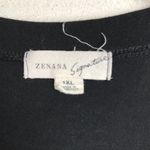 Zenana Outfitters Signature Paris "City of Love" Graphic Tee Photo 4