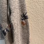 Woven Heart  Gray Floral Women's Sweater size Medium pullover Photo 8