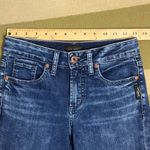 Silver Jeans  Size 26 Suki Capri Dark Wash Blue Denim Mid Rise Cropped Western Photo 4