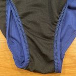 CHAPS  womens one piece swimsuit size 16 W. Photo 7