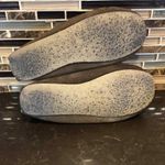 Minnetonka  suede leather faux fur Lined Moccasin slippers Women's Size 6 Photo 4