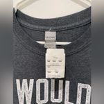 Gildan “I would but I’m social distancing” funny graphic tshirt xl Photo 3