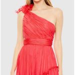Mac Duggal NWT Ruffled One Shoulder Asymmetrical Gown in Cherry Size 12 Photo 2