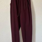Lululemon Keep Moving 7/8 Pant Cassis sz 4 Photo 3
