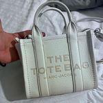 Marc Jacobs THE LEATHER MICRO TOTE BAG Photo 0