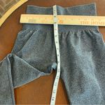 NVGTN Contour Seamless Leggings Gray Size small gym workout walk booty lift Photo 4