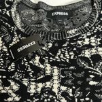 EXPRESS Women’s‎  Lace Jacquard Fitted Crew Neck Sweater Black White Size XL Photo 7