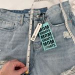 YMI Jeans NWT Women's Distressed High Rise Mom Shorts Blue Light Wash Size 7/28 Photo 4