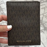 Michael Kors  Wallet  Photo 0