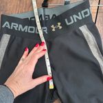 Under Armour  Women's Heatgear Black Gray Trim Athletic Leggings Pants Size S Photo 8