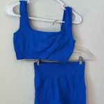 Amazon  Activewear Set Photo 0