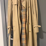 Burberry  Trench Coat Women’s Photo 0