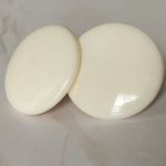 Vintage 80s Retro Cream White Circle Pierced Costume Statement Earrings Photo 1