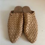 Liberte Prague woven mules size 8 Tan Photo 2