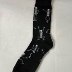 Halloween Skeletons Scary Ghouls & Goblin Time Black & White NWOT 9” Photo 1