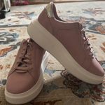 UGG  Women's Blush Pink Sneakers Photo 0
