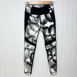 CALIA by Carrie‎ Underwood Monochrome Floral Leggings with mesh Size S Black Photo 1
