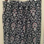 Loft NWT Ann Taylor  floral casual pants. Size : M Photo 2