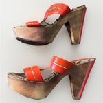 Coach Jonah Leather Wooded Wedge Sandals Women' s Orange Gold sz 7B Photo 3