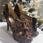 Metaphor  Blakely Leopard Print High Heels
Ruffled Bow Photo 0