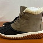 Skechers Jagged Pond Duck Boots Women's Size 8 Photo 0