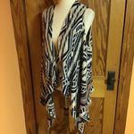 Xhilaration  boho slouchy cardi vest Photo 7