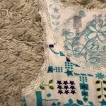 Kirra Women’s Patterned Lace Tank Top Blue/Green/purple Size L Photo 2