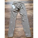 Lululemon Wunder Train High Rise 28” Warm Ash Grey Size 8 NWT Photo 2