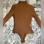 Vuori  Bleeker Bodysuit Caramel Photo 3