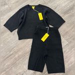Daisy Black Knit Sweater top and Shorts Set🌻 Size M Photo 0