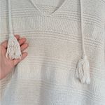 Faherty poppy Cream V Photo 2