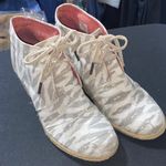 Toms  WO SIZE 9.5 ESPADRILLE 3” WEDGE SHOES GRAY CREAM DESIGN CLEAN LACE  UP Photo 0