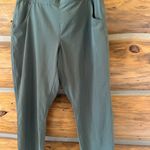Eddie Bauer Traveler Ankle Pants Photo 2