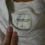 Abercrombie & Fitch Gray Cropped Crewneck Photo 2