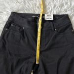 International concepts INC Women’s curvy fit Skinny leg incessential Mid rise Jeans in deep black sz 2 Photo 6