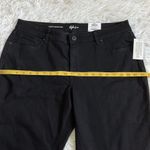 Style & Co . bootleg cut black rinse jeans size 16 long Photo 5