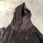 Aritzia TNA black velour Hoodie Size M Photo 3